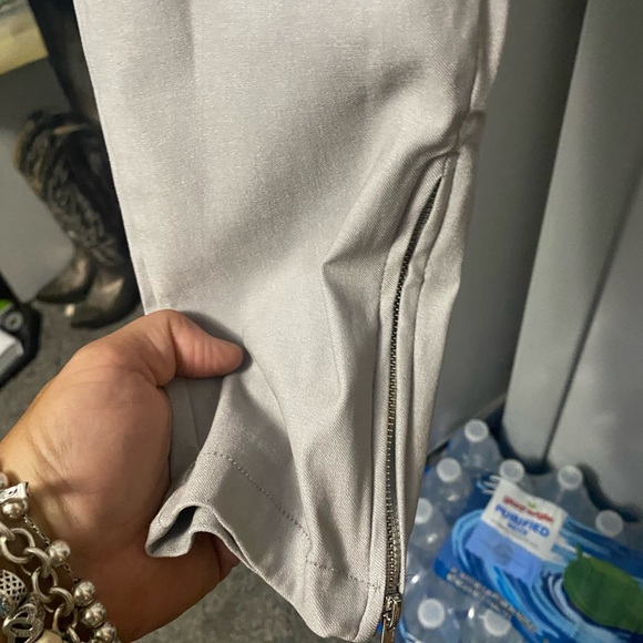 Pants - Picture 4 of 6